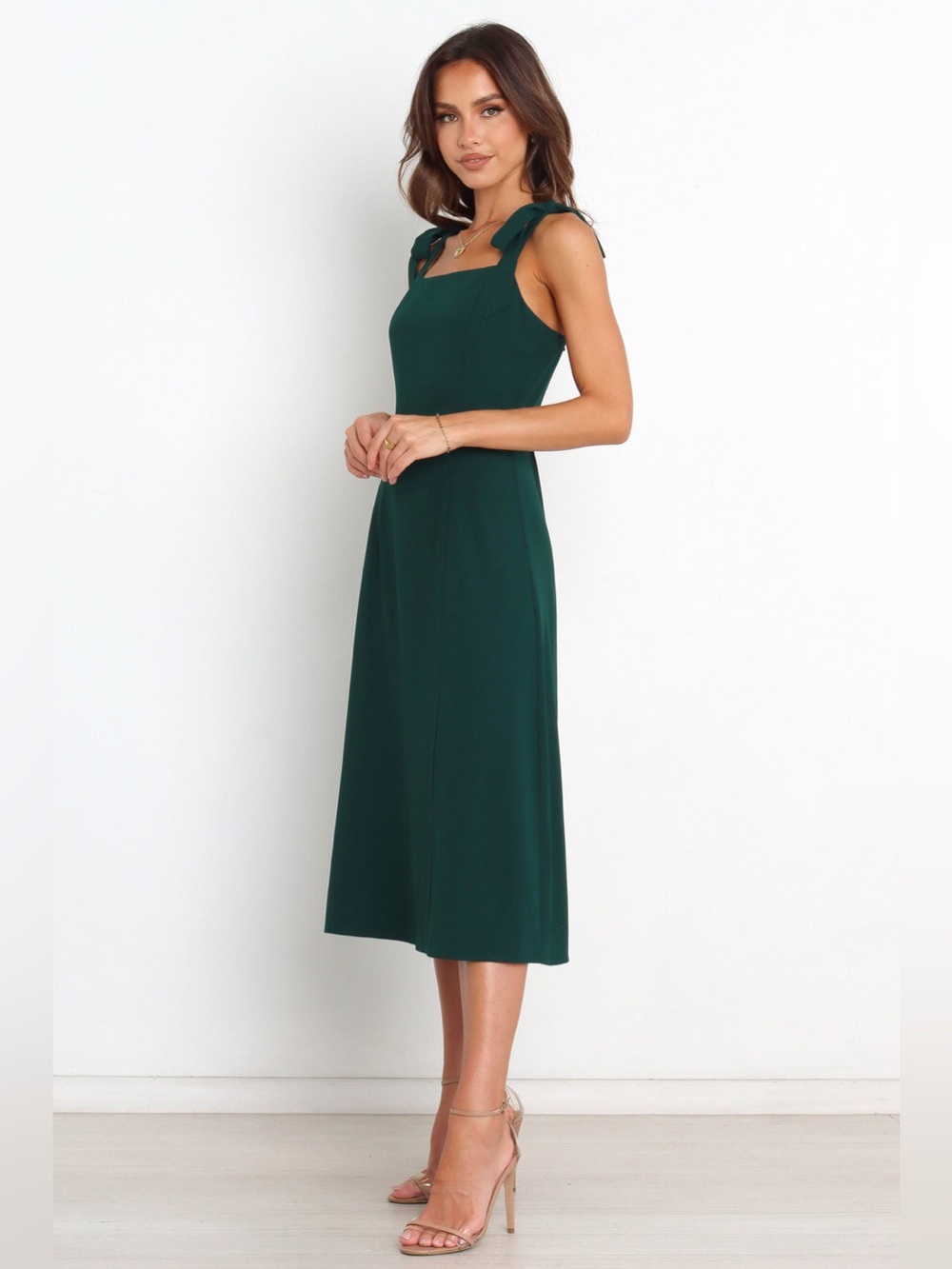 NEW Petal & Pup ‘Laurel Dress’ mid length, green - Picture 9 of 11